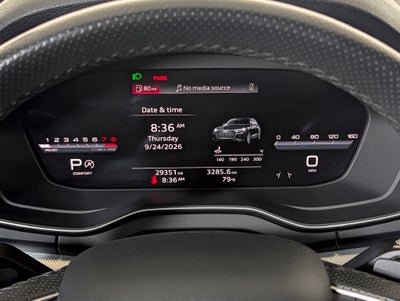 2024 Audi Q5 45 S line Premium quattro
