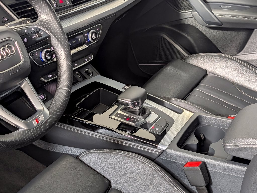 2024 Audi Q5 45 S line Premium quattro