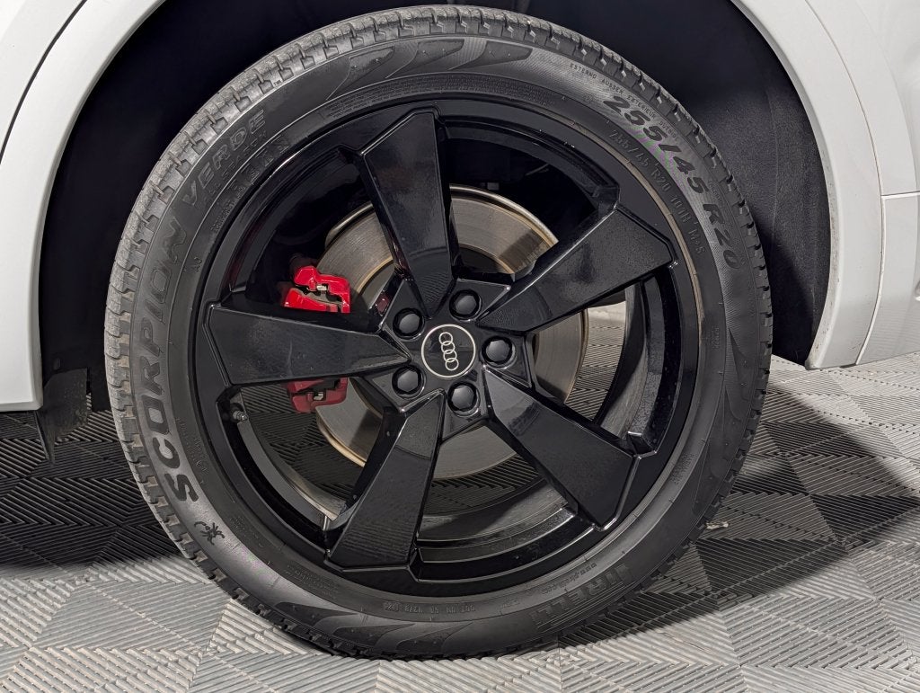 2024 Audi Q5 45 S line Premium quattro