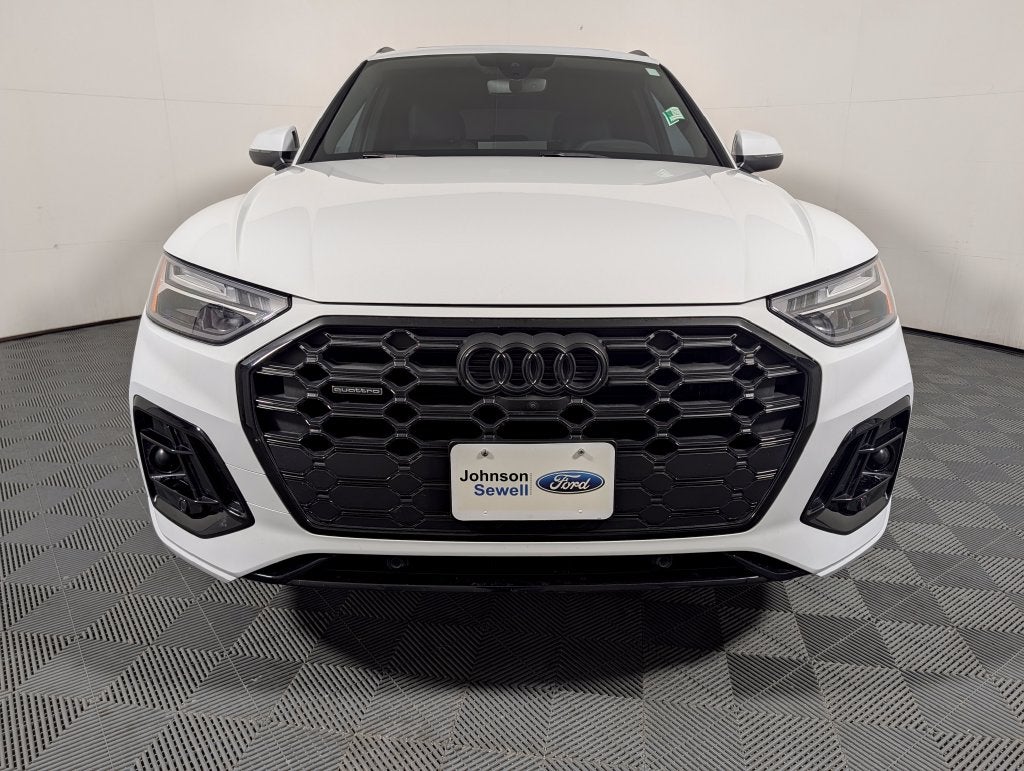2024 Audi Q5 45 S line Premium quattro