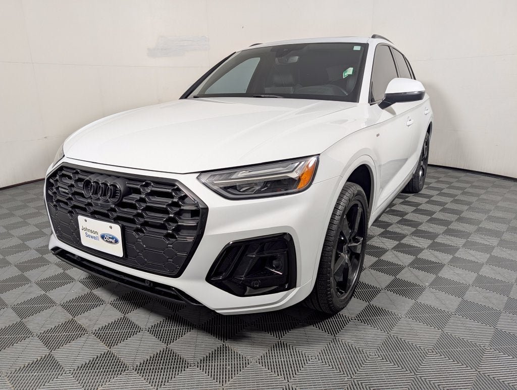 2024 Audi Q5 45 S line Premium quattro
