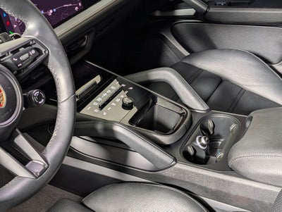 2024 Porsche Cayenne Coupe Base