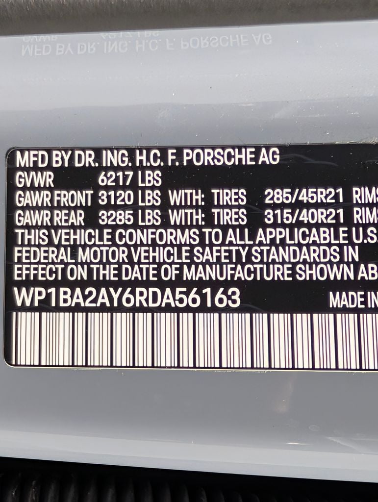 2024 Porsche Cayenne Coupe Base