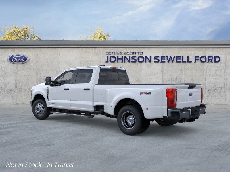 2026 Ford Super Duty F-350® XLT