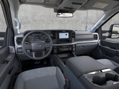 2026 Ford Super Duty F-350® XLT