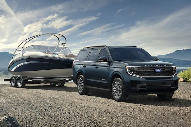 2027 Ford Expedition Towing